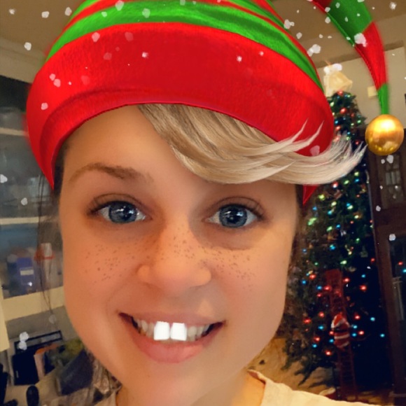 Meet your Posher, Jenaia - Picture 1 of 1